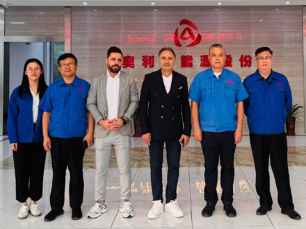 歐洲客戶來訪奧利凱：技術(shù)交流筑友誼，綠色能源共創(chuàng)新篇！